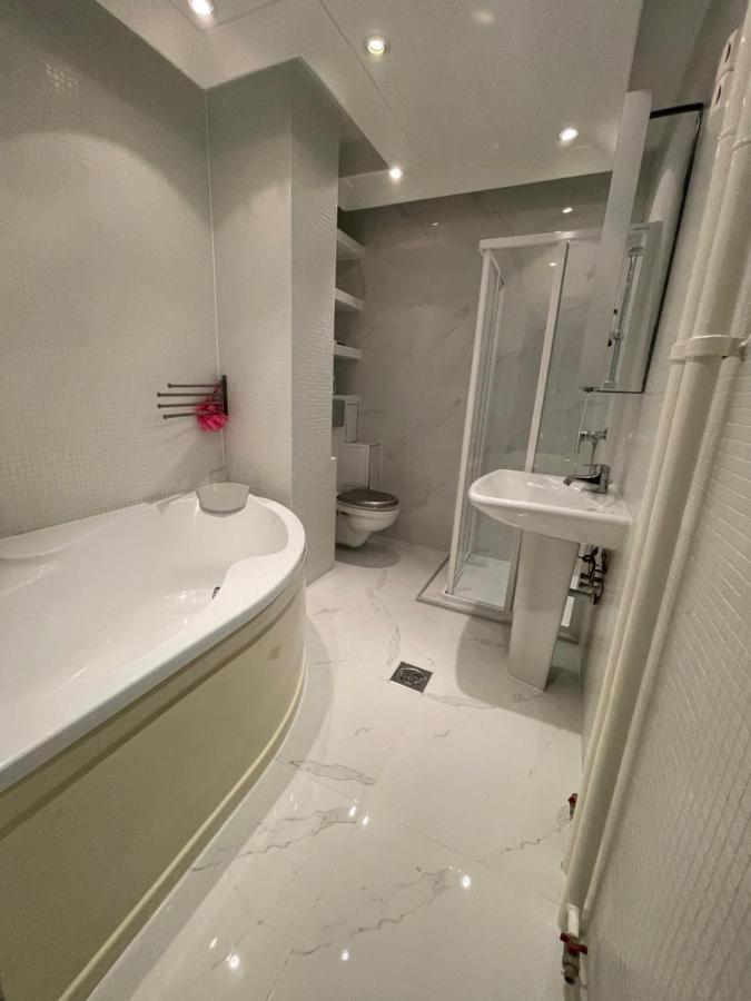 Ruben Apartman City Center Debrecen Luaran gambar